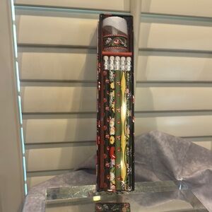 Vera Bradley Floral Pencil Set‎ with Eraser NEW